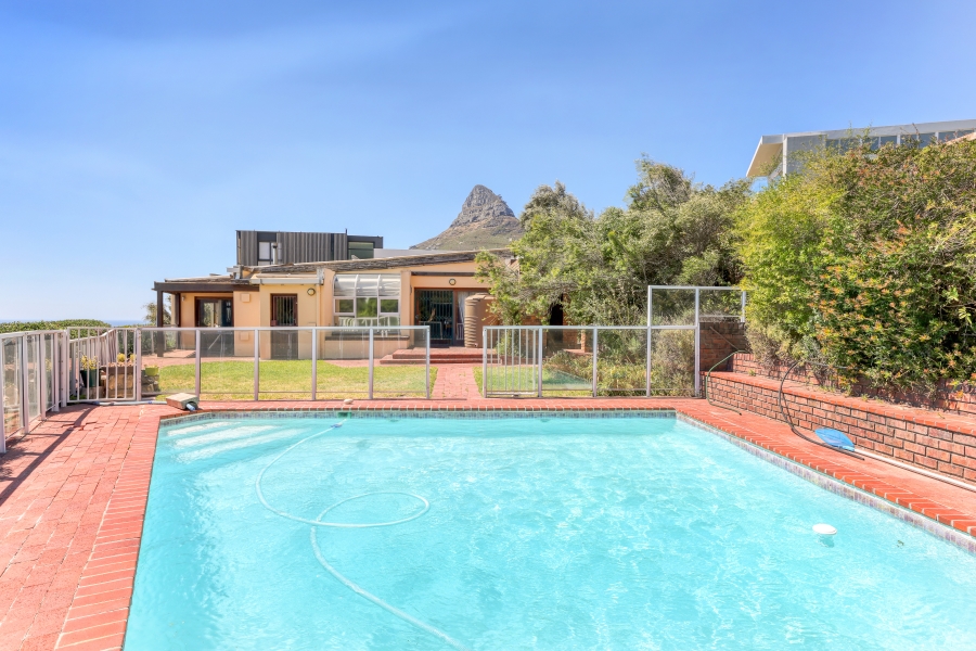 4 Bedroom Property for Sale in Camps Bay Western Cape